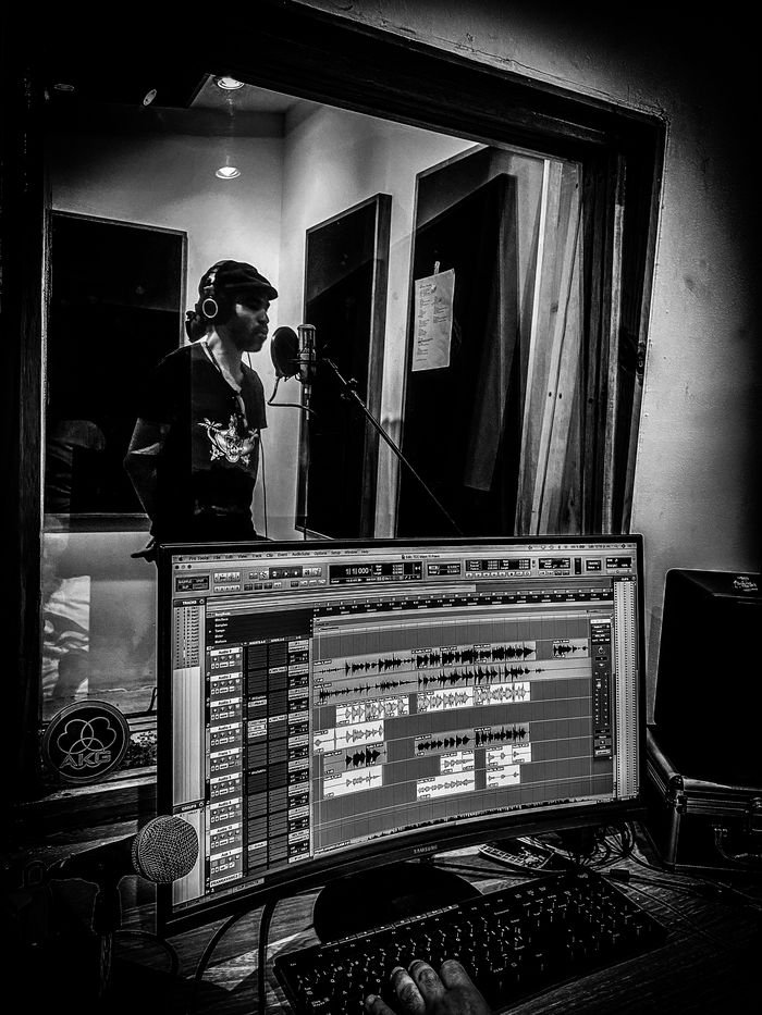 Franc en el estudio